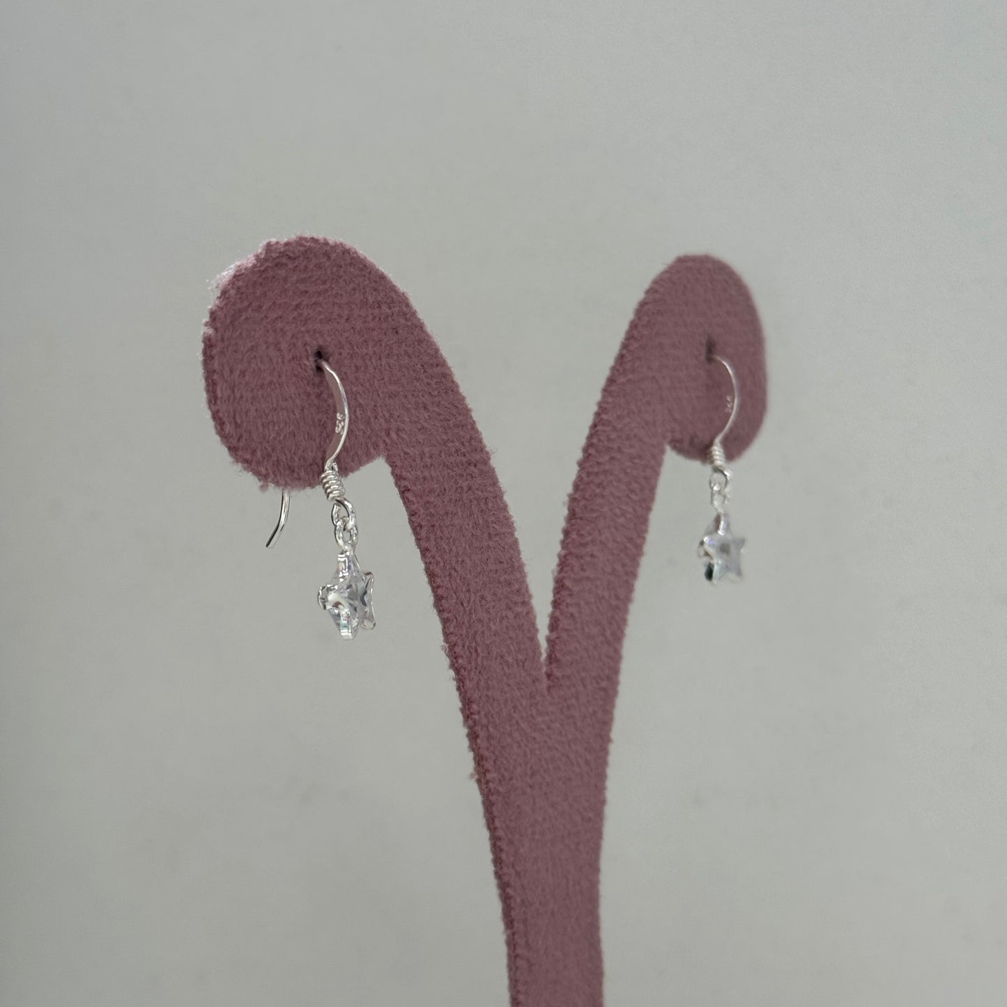 Aretes con broche Curva Estrella