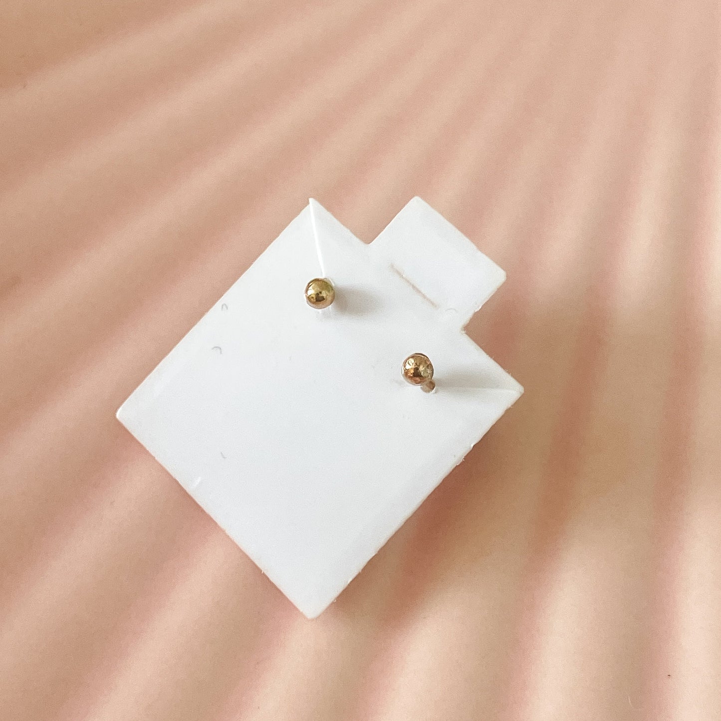 Broquel Oro 01 10k