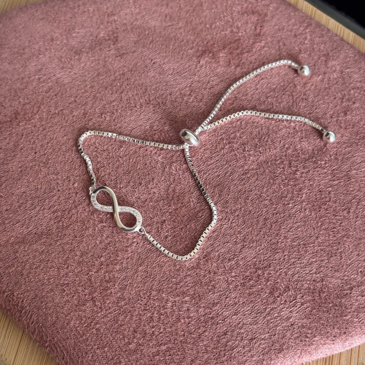 Pulsera de infinito