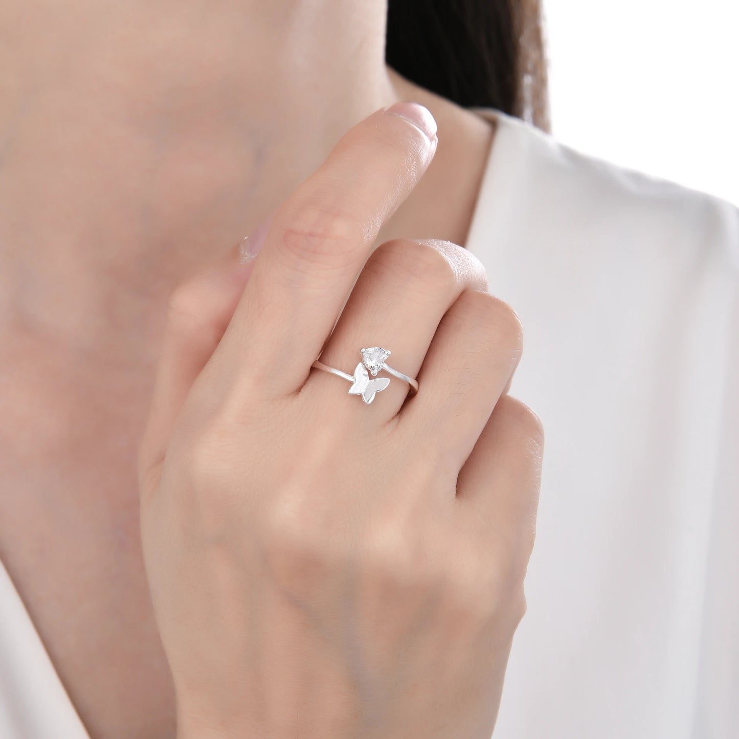 Anillo De Mariposa y Corazón