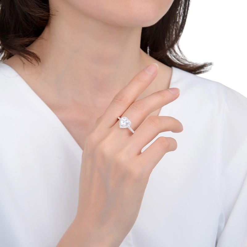 Anillo De Corazones