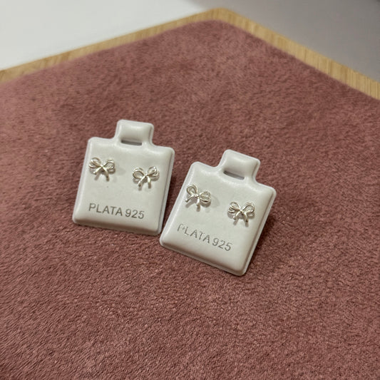 Aretes de Moña