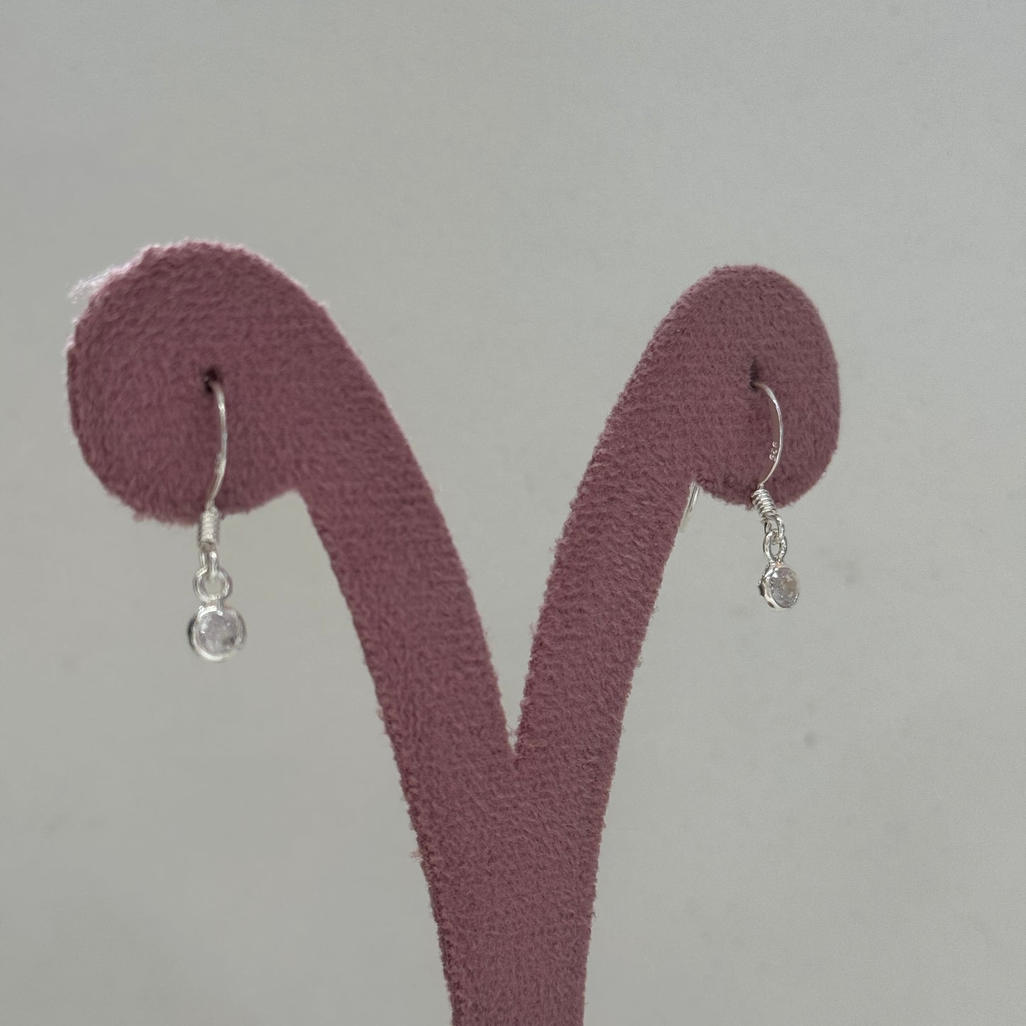 Aretes con broche Curva Círculo