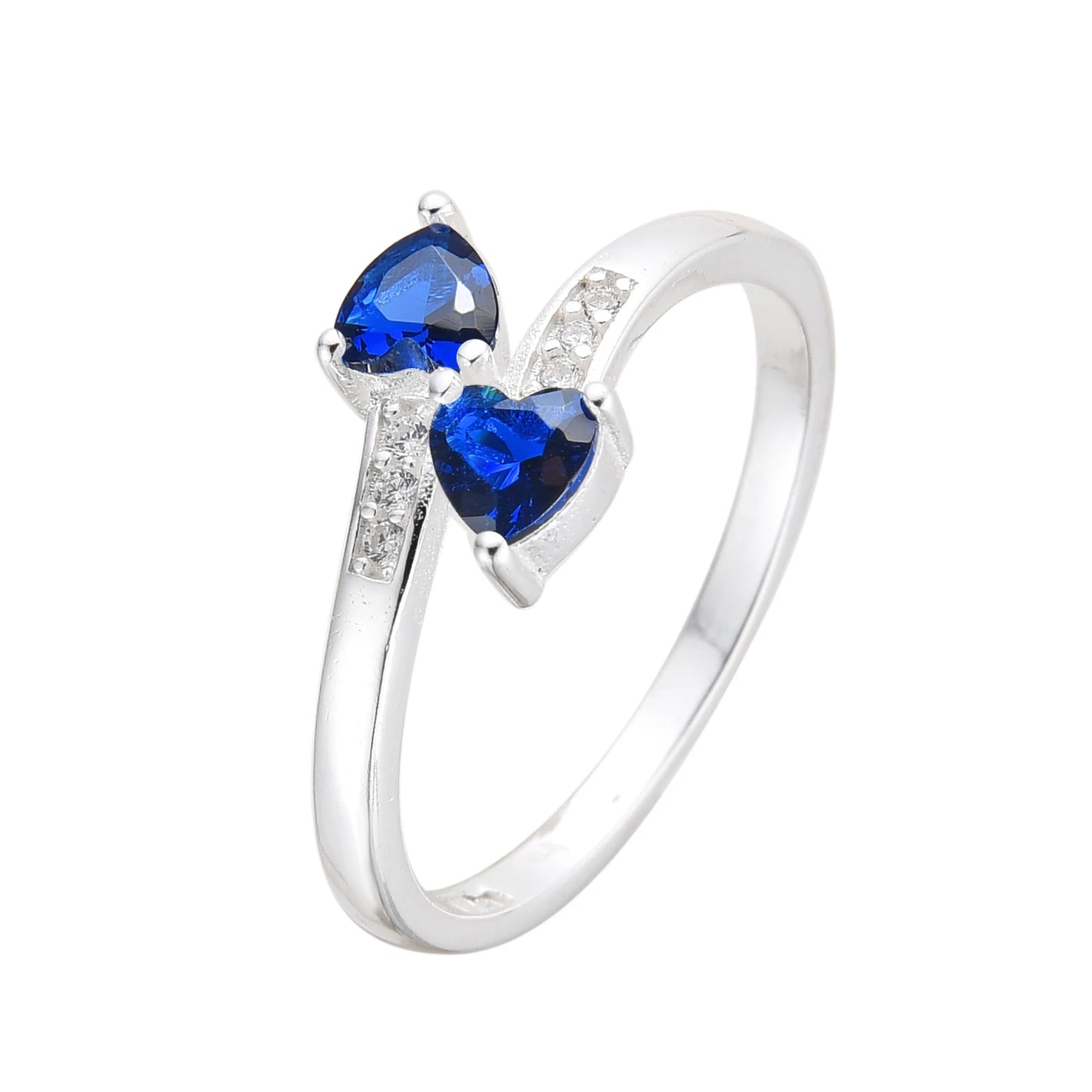 Anillo de Corazones