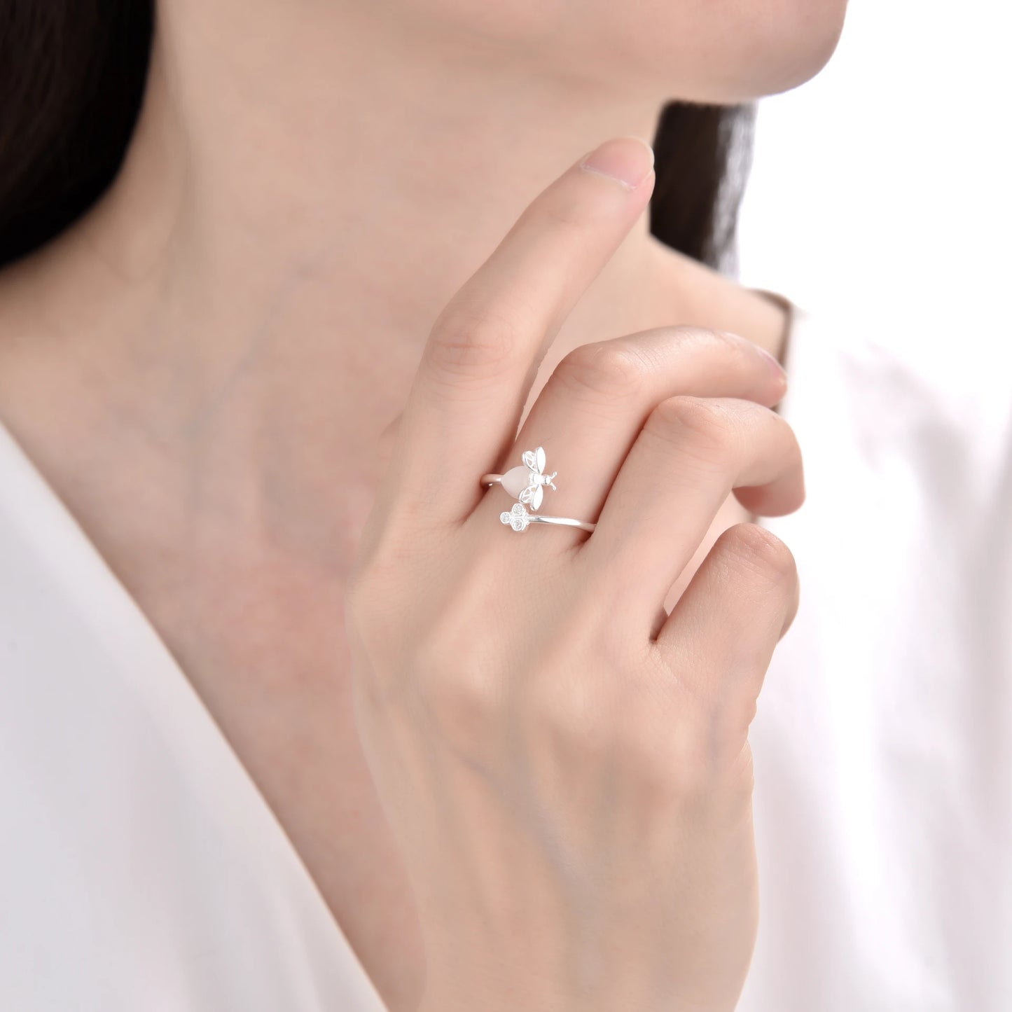 Anillo de Abeja y Colmena