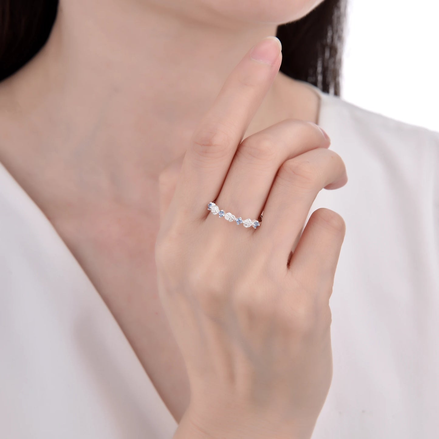 Anillo de Flores y Puntos de Luz