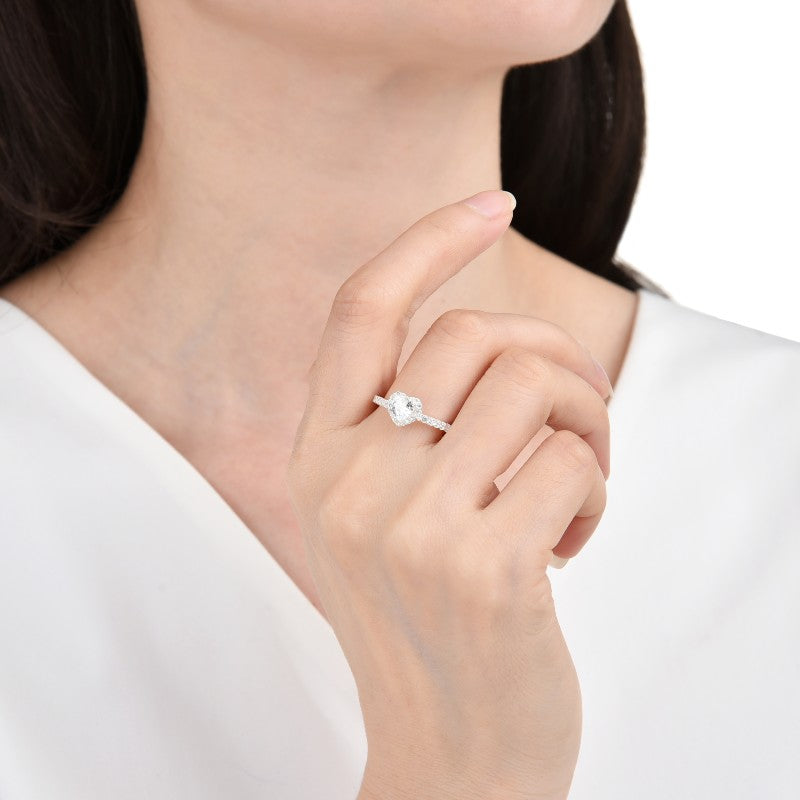 Anillo de Corazón